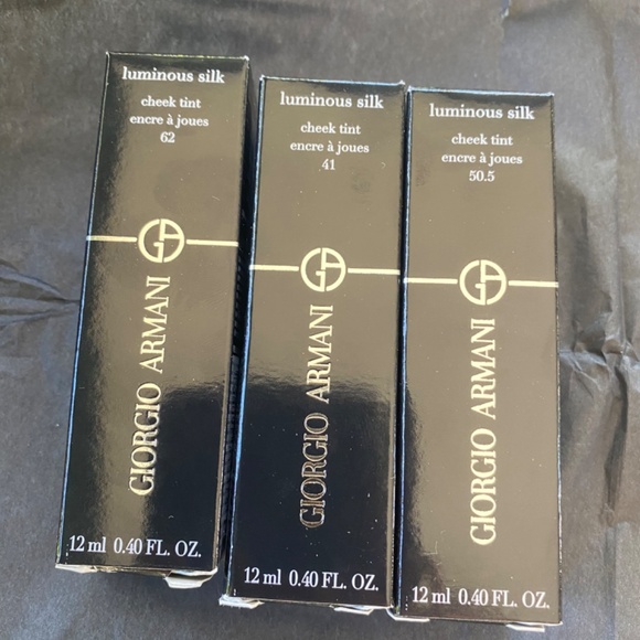 Armani Beauty Cheek Tint - Picture 2 of 3